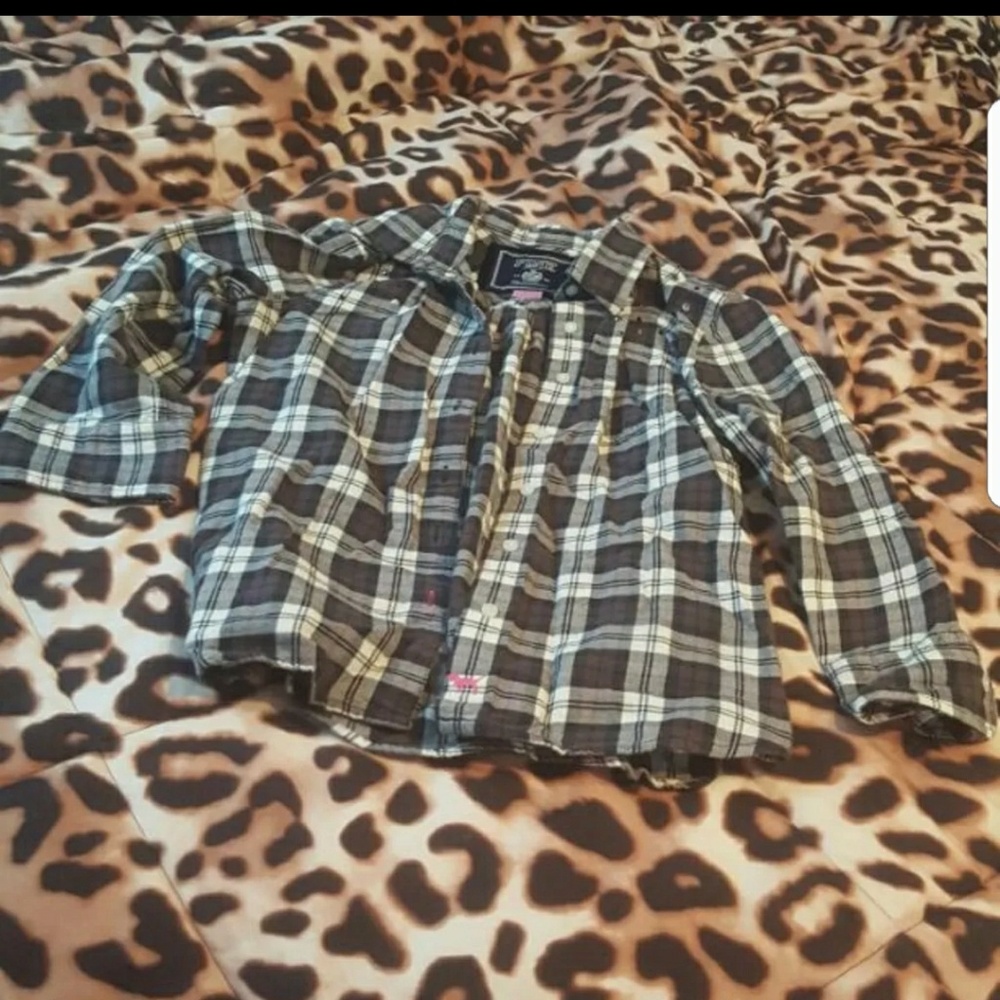 Vs Pink 3/4 sleeve button down